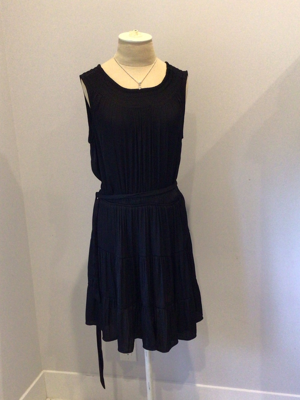Simply Vera Vera Wang Black Sleeveless Tiered Dress